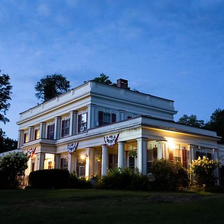 Arlington Inn & Spa Buitenkant foto