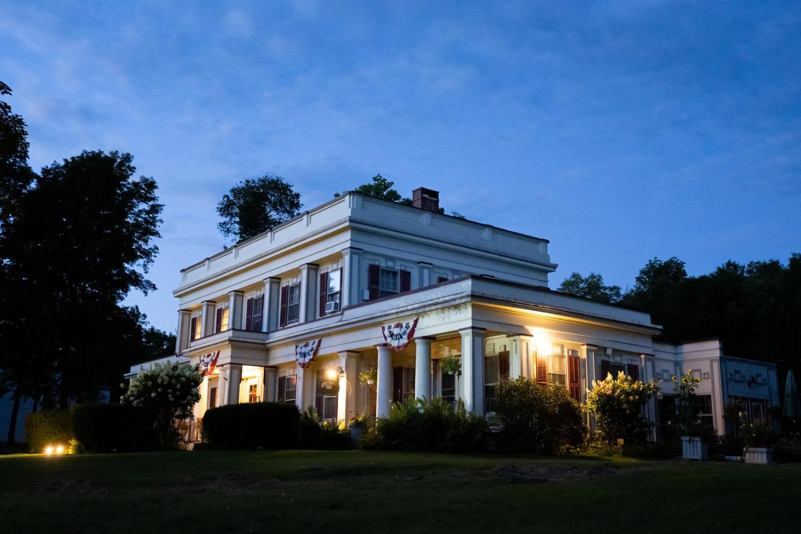 Arlington Inn & Spa Buitenkant foto